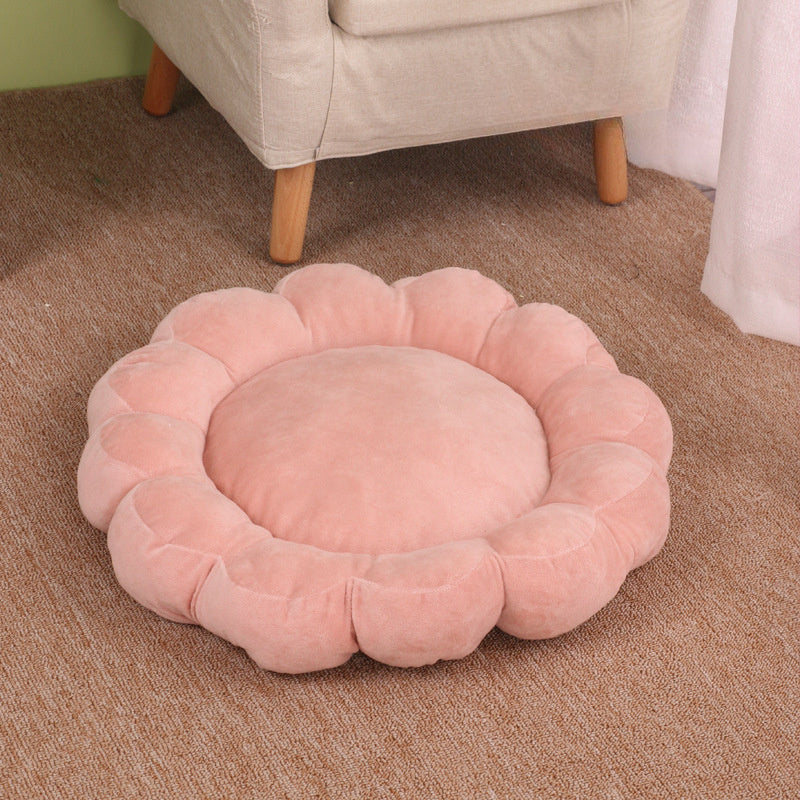 Multi Color Petal Shape Soft Plush Pet Nest Bed