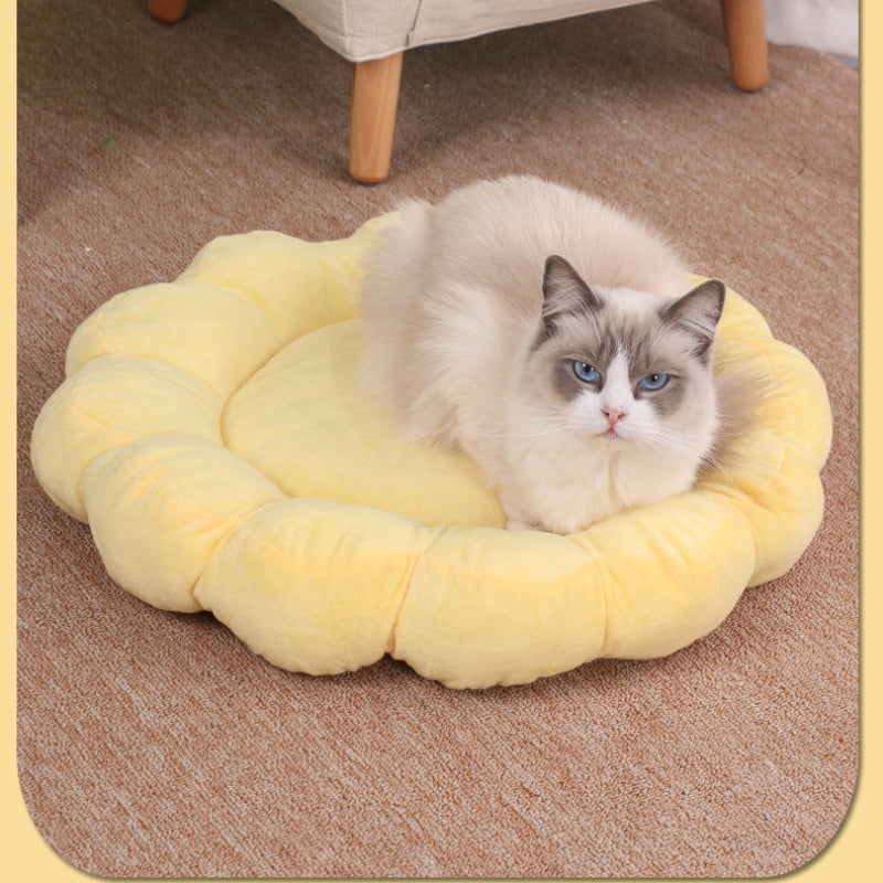 Multi Color Petal Shape Soft Plush Pet Nest Bed